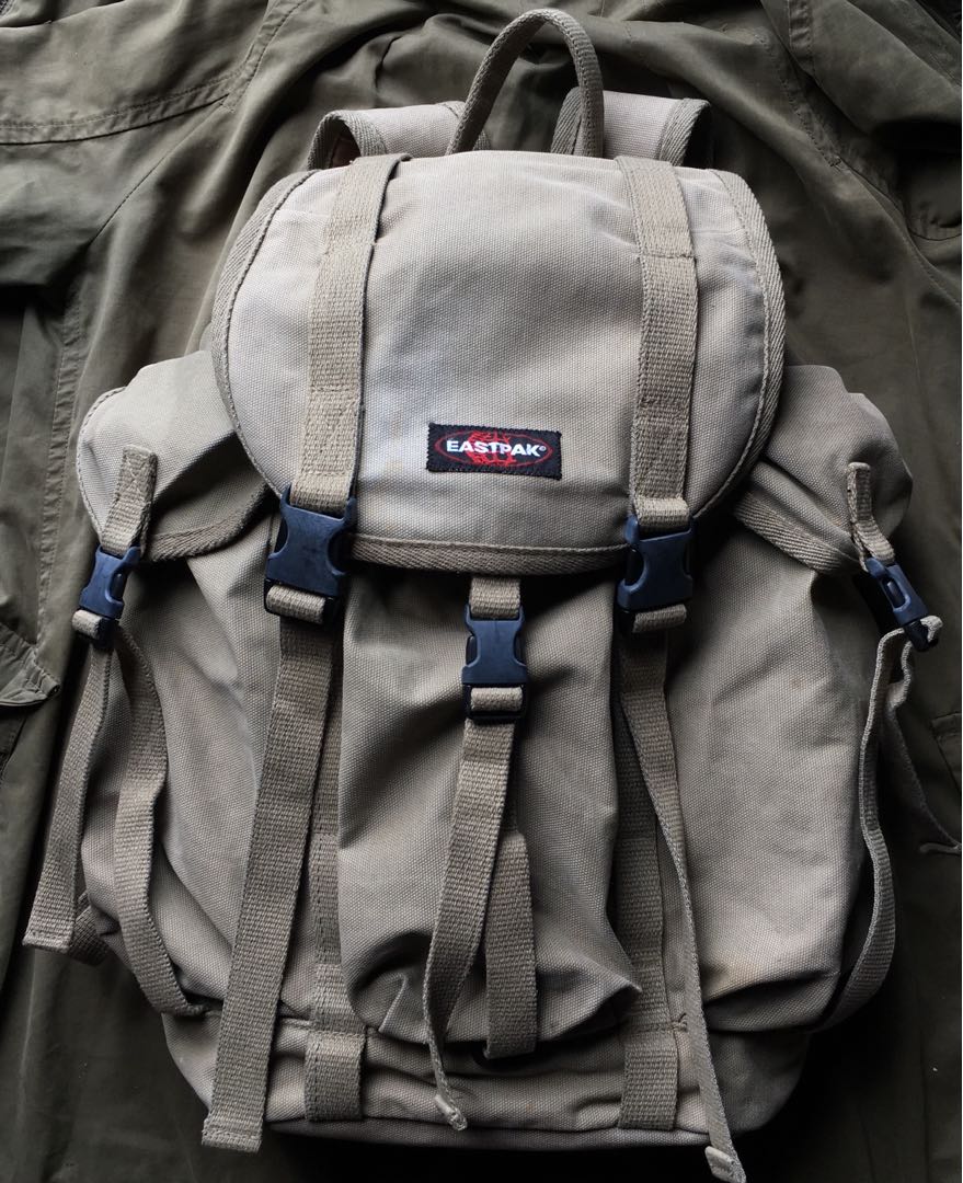 Eastpak military bag shop