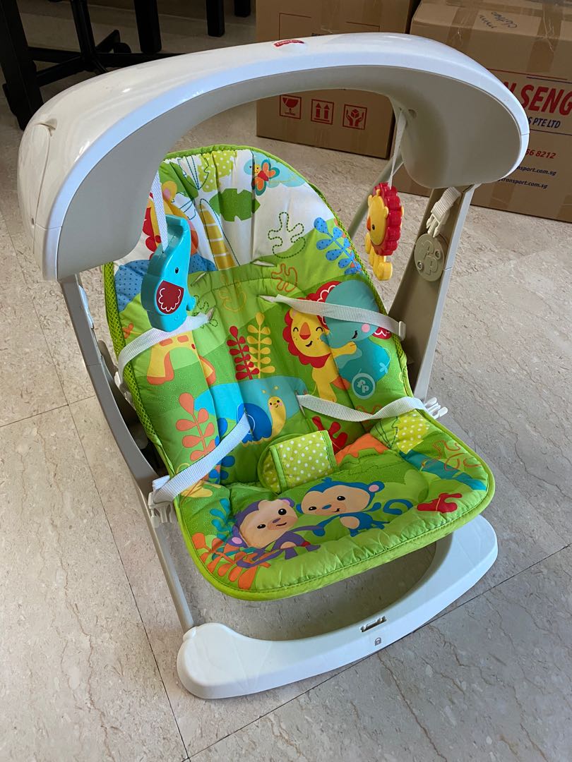 Rainforest Fisher Price baby electric rocker / Auto baby swing, Babies