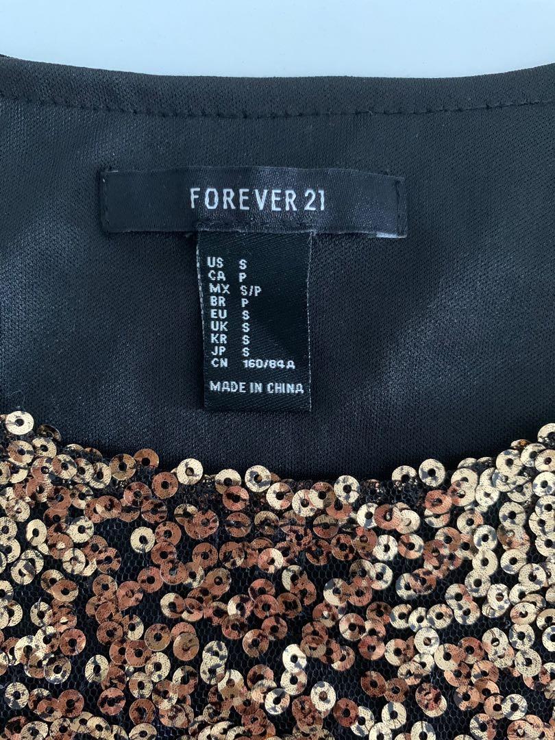 Forever 21 Sequin Crop Top in Gold