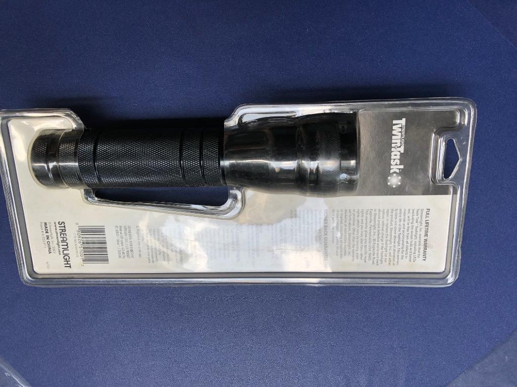 Heavy Duty Flashlight Streamlight Camping Light Emergency Light (Category: Hiking & Camping) located in Quezon City. Submitted by bikesmnl (Listing ID 1080334114, Image 3). Description: New Brand: Streamlight Model: Twin Task 2D Battery: 2 x D Sized Alkaline (NOT INCLUDED) Bulb: High-intensity Xenon OR Ten, 100,000-hour lifetime, high-intensity Light-Emitting Diodes (LEDs) Material: Computer-machined aluminum with anodized finish; Unbreakable pol