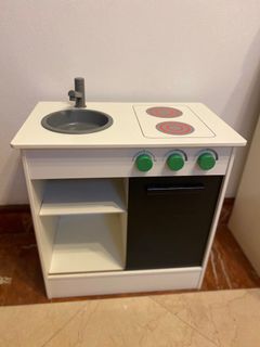 (Category: ) located in . Submitted by hltan78 (Listing ID 1080194660, Image 1). Description: .