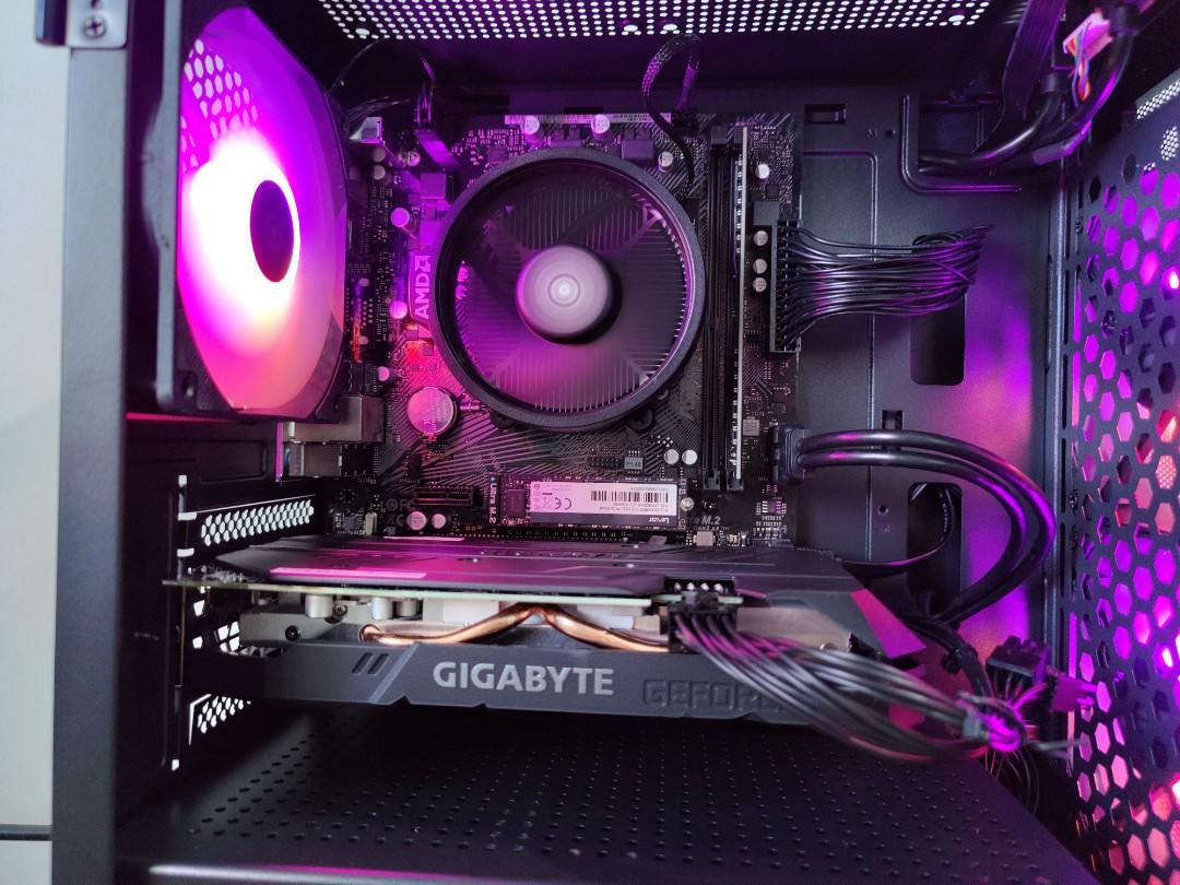 INTEL 11TH GEN CUSTOM GAMING PC featuring Gigabyte RTX 2060. Upgradeable to rtx 3060 or 3070 or