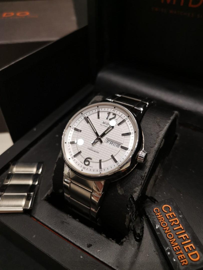 Mido great outlet wall chronometer