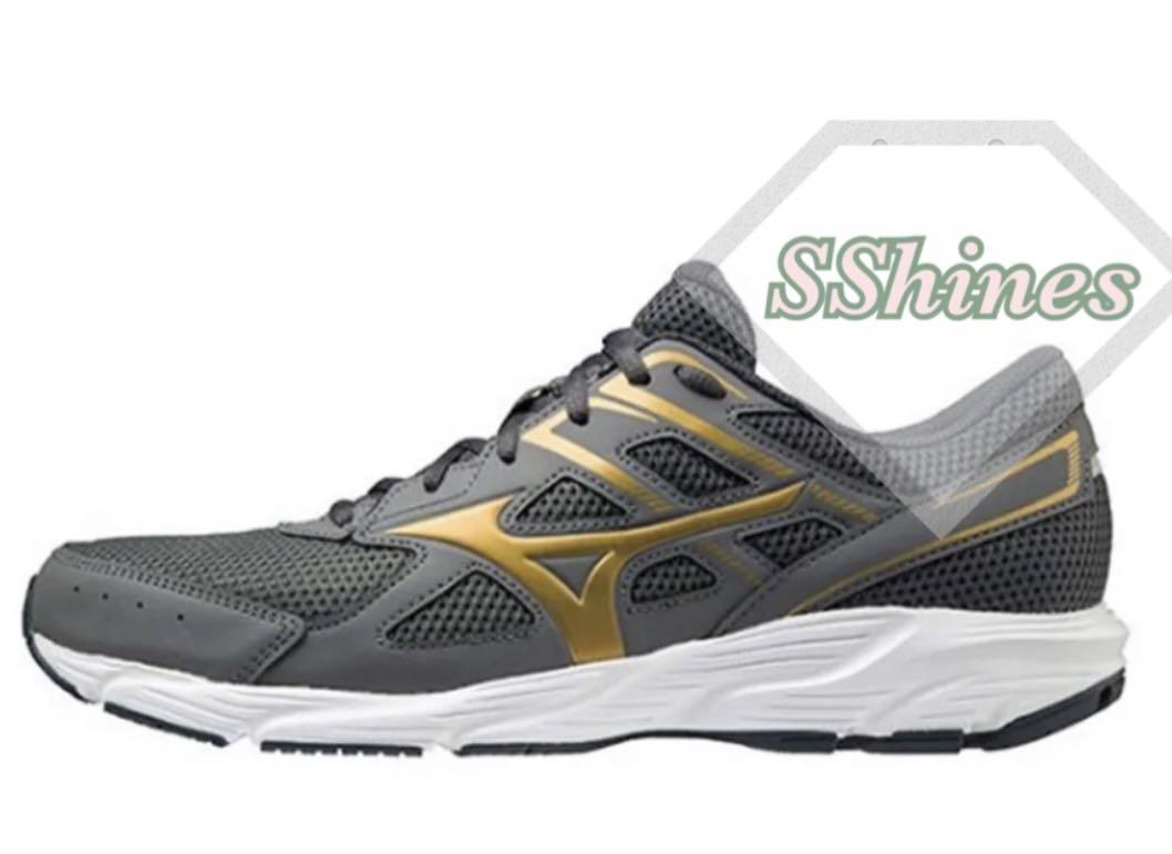 Mizuno spark hotsell 6
