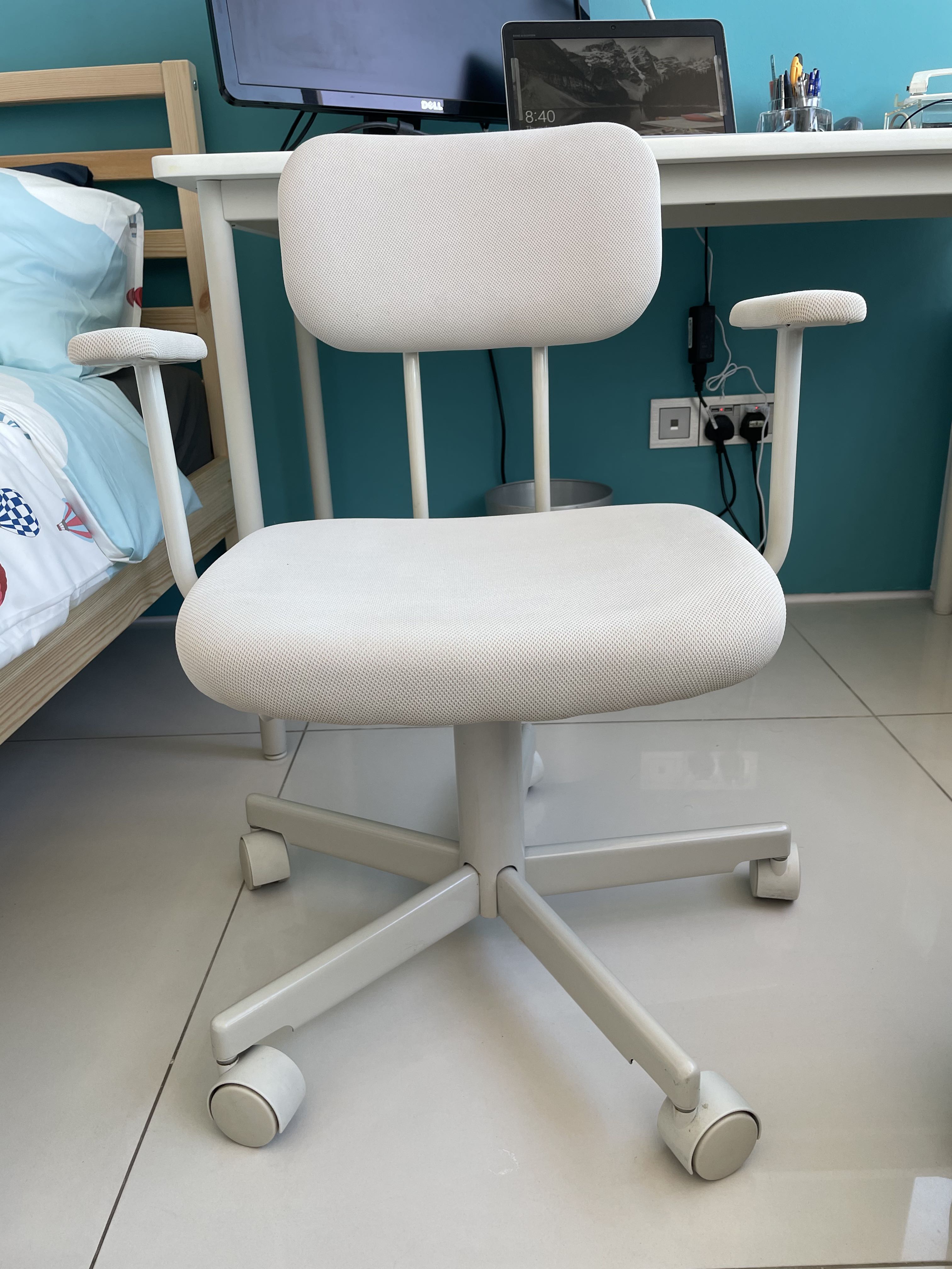 Muji shop working chair