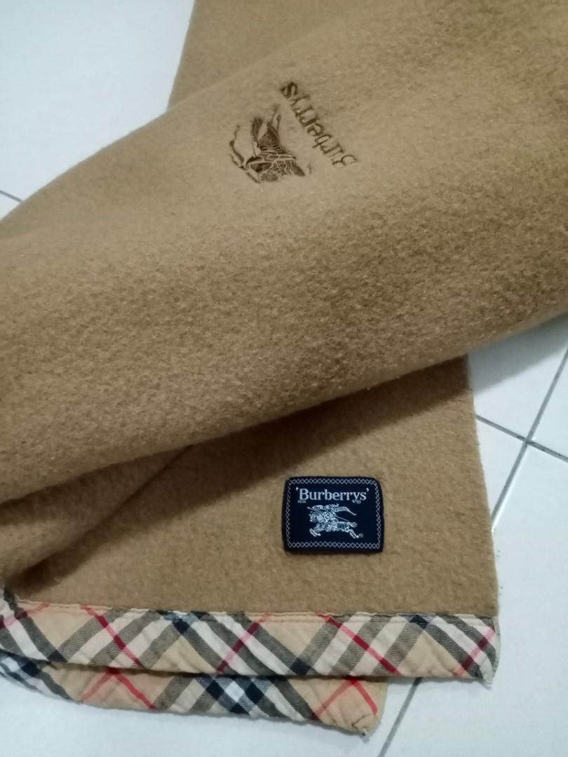 Original Burberry Blanket / Throw [ Pre-Loved], Furniture & Home Living,  Home Decor, Cushions & Throws on Carousell