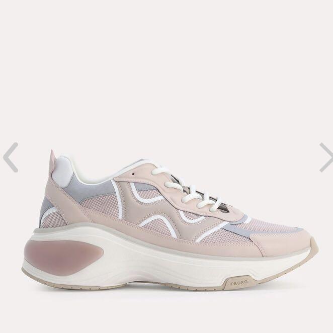 nude tennis shoes