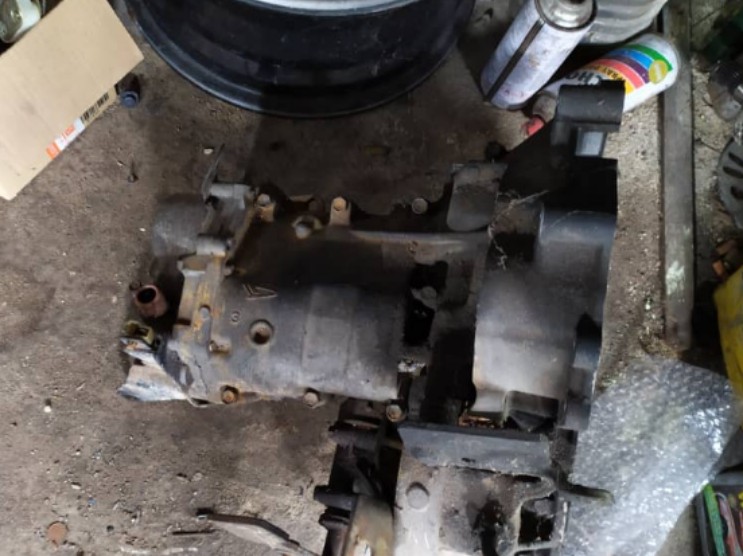 Perodua Kancil 850 Manual 5Speed Gearbox, Auto Accessories on Carousell