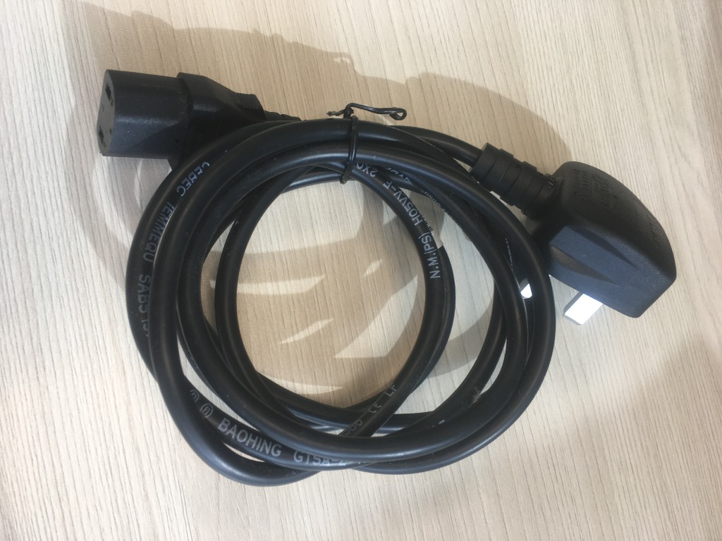 Power Cord Cable IEC 2Pin C17 UK Plug, Computers & Tech, Parts