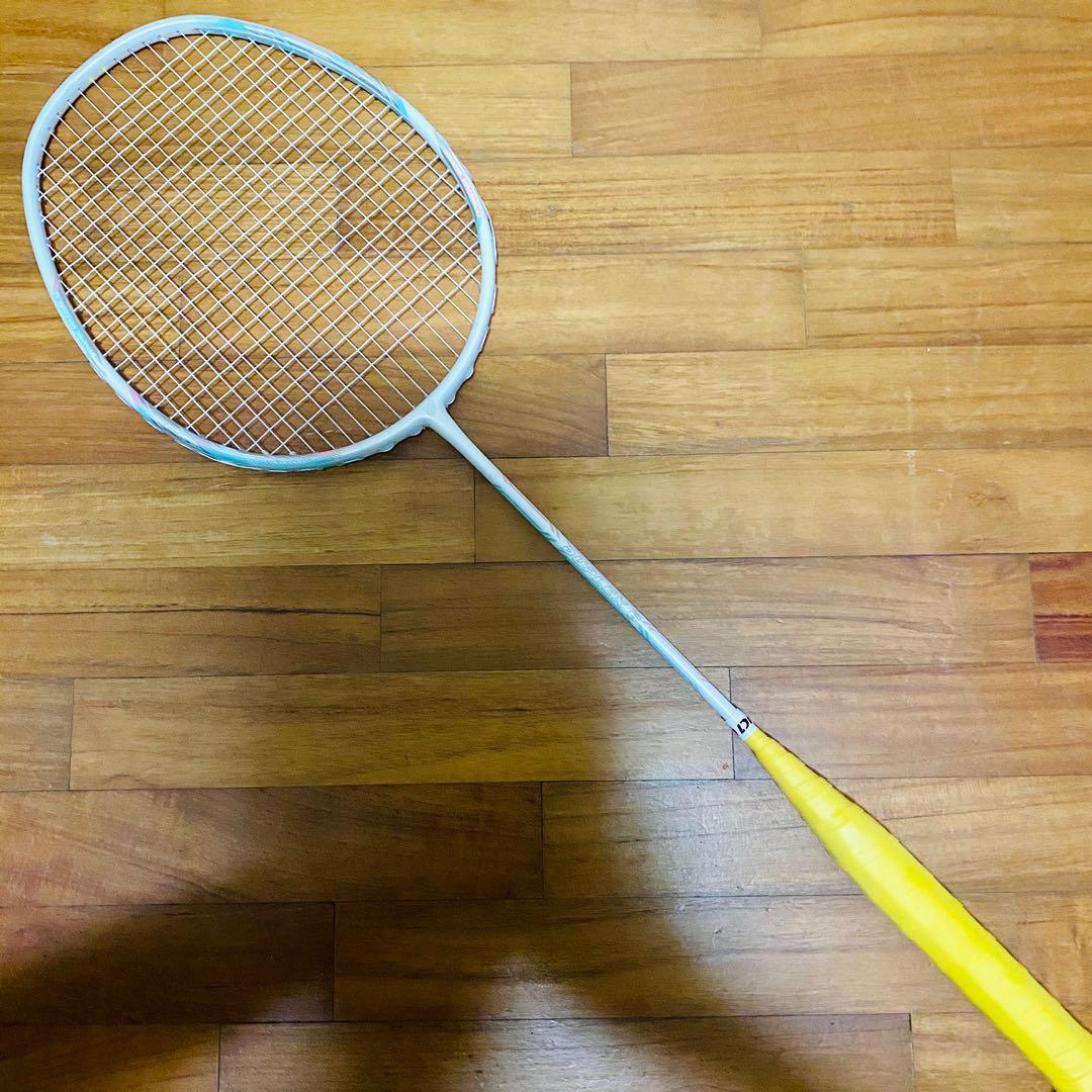 Taiwan deals badminton racket