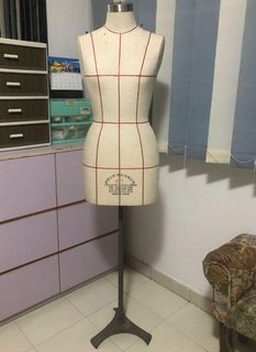 (Category: ) located in . Submitted by thrift.queen (Listing ID 1080233901, Image 1). Description: .