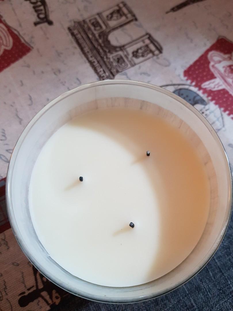 White Barn 3Wick Candle Tea & Lemon Candle, Furniture & Home Living