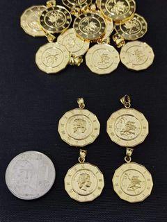 18K Saudi Gold Japan Style Medallion Pendant