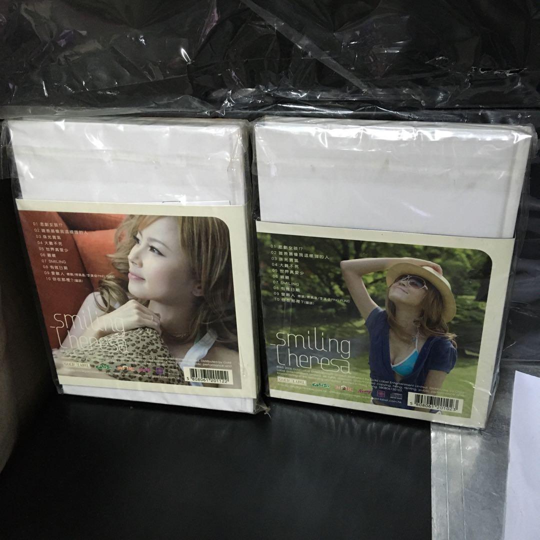 全新 CD 傅穎 cookies Theresa smiling 2008 寫真集 兩本, 興趣及遊戲, 音樂樂器 & 配件, 音樂與媒體 ...