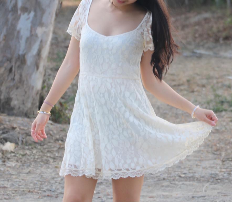 Abercrombie white hot sale lace dress