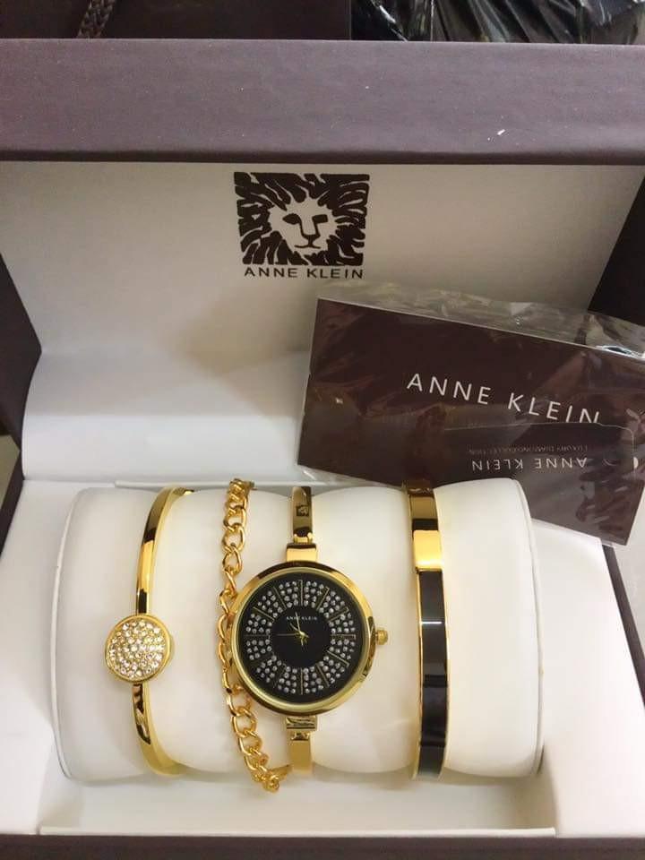 Anne shop klein pawnable