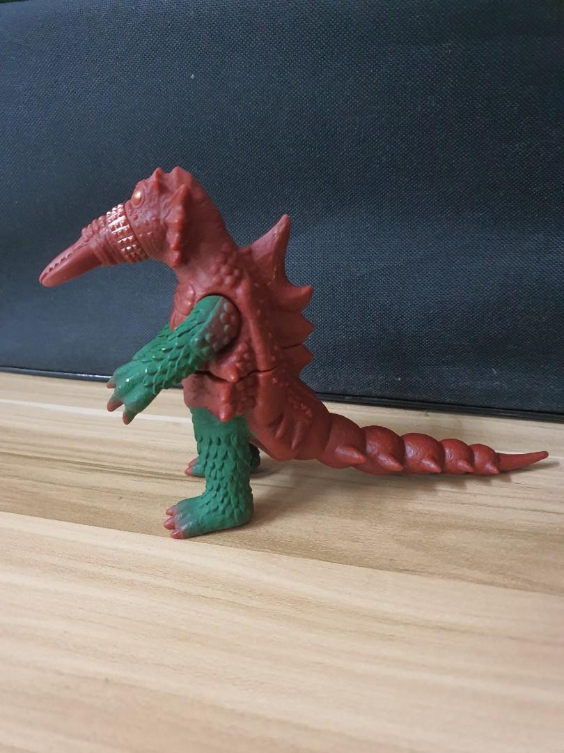 Bandai Ultra Monster 500 Series 19 King Crab (Ultraman Kaiju), Hobbies & Toys, Collectibles