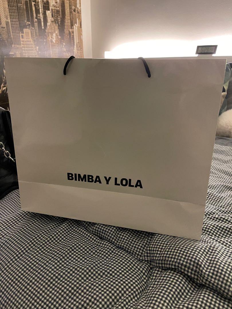 Bimba Y Lola (L Black Padded Nylon Flap Bag), Luxury, Bags & Wallets on  Carousell