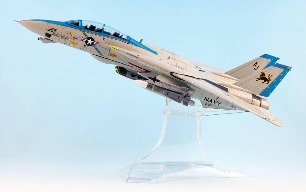 Century Wings F-14D Tomcat U.S.Navy VF-213 Blacklions 2006 Final Cruise  no.CW001617 / Century Wings F-14A Tomcat U.S.Navy VF-114 Aardvarks USS  Kitty 