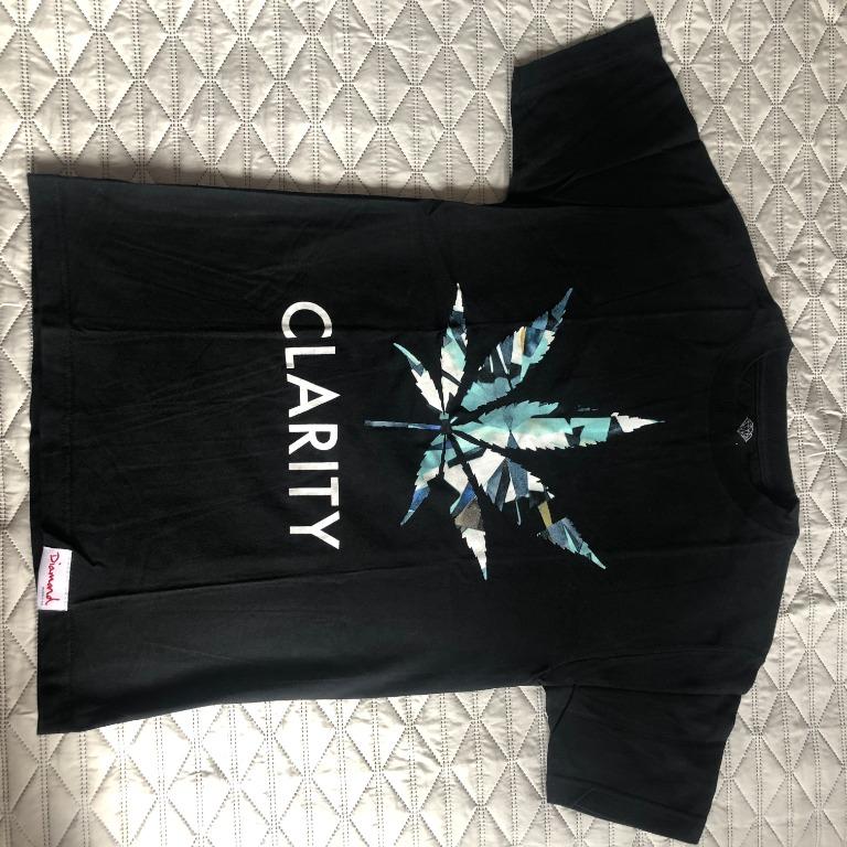 Diamond T-shirt (Clarity) (Category: Tshirts & Polo Shirts ) located in Cainta. Submitted by goodsaf (Listing ID 1080515264, Image 1). Description: Diamond (Clarity) Small 17.5" width 26" length Used Once Good as new P900.