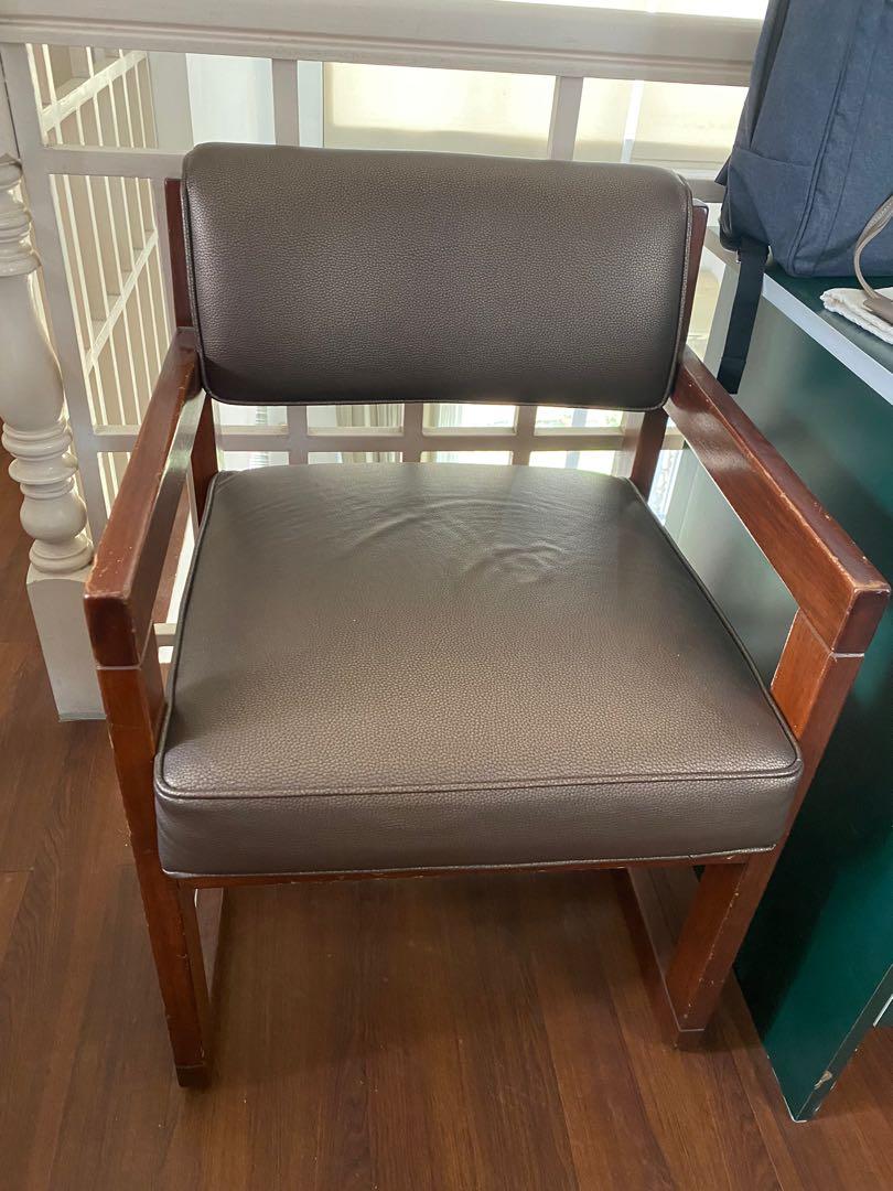Wooden chair with foam new arrivals