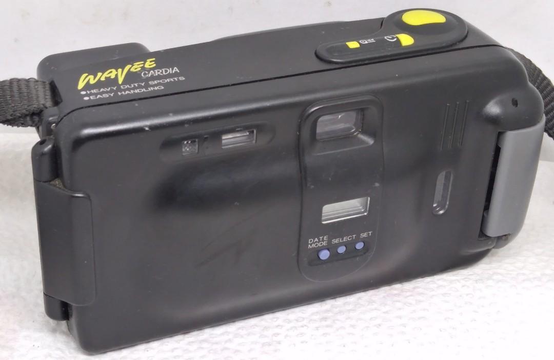 Fuji cardia wavee film camera (Category: Cameras) located in Las Pinas. Submitted by film101 (Listing ID 1080475636, Image 2). Description: Fuji wavee cardia Film camera Accdg to stamp in the camera it's heavy duty sports and easy handling My own inputs Its tough and water resistant pns camera -with 34mmf3.9 optics -TIMER at the side of lens for easy looking, blinking! -Quartz date at the back -Adjustment knob for power ON\OFF and Flash off in th