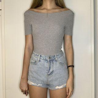 Grey ribbed Shoulder Top