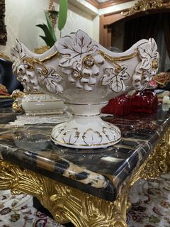 (Category: ) located in . Submitted by luxdecor17 (Listing ID 1080393549, Image 1). Description: .