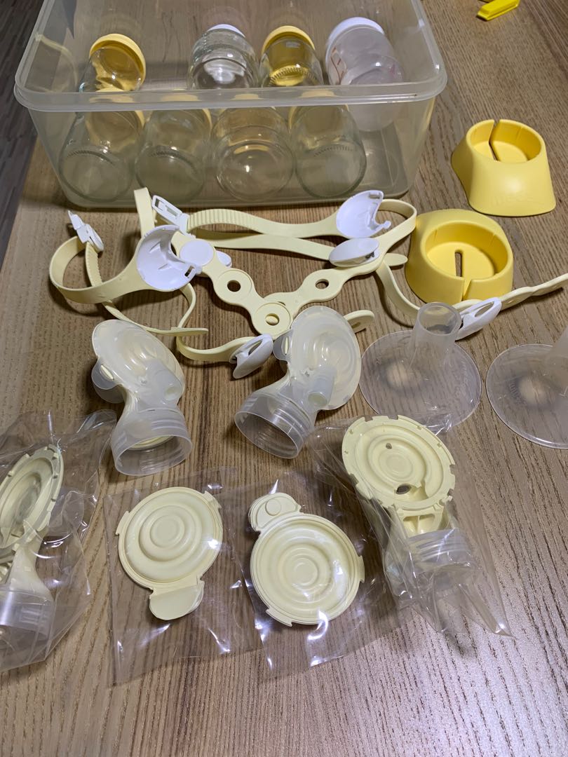 Medela spare parts, Babies & Kids, Nursing & Feeding, Breastfeeding