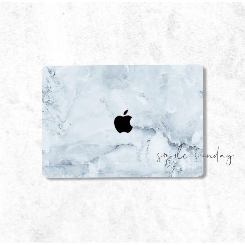 Minimalist macbook sale pro case