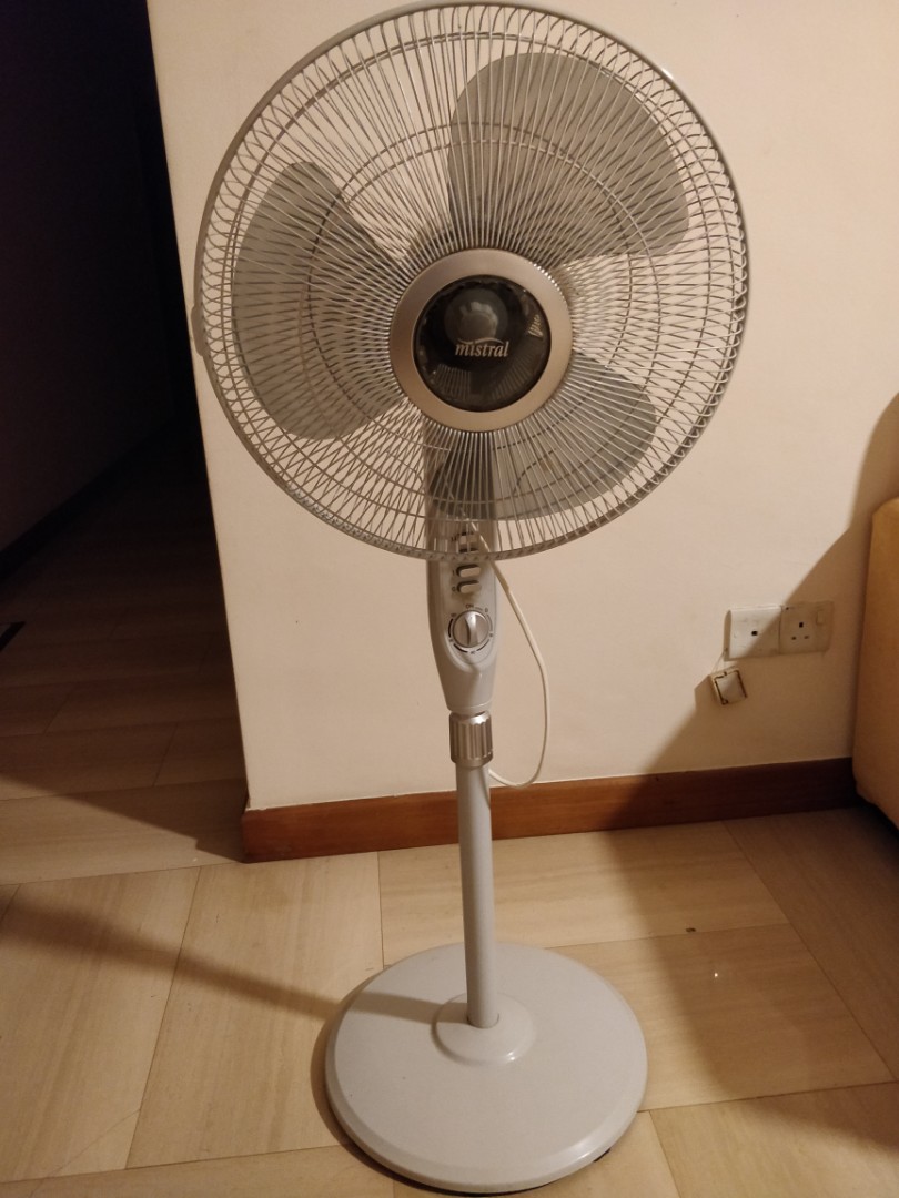 Mistral pedestal fan, Furniture & Home Living, Lighting & Fans, Fans on Carousell