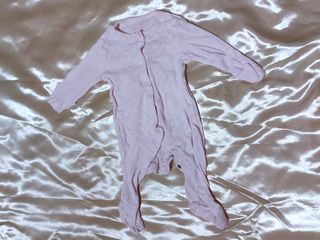 (Category: ) located in . Submitted by closetraidph (Listing ID 1080471228, Image 1). Description: .
