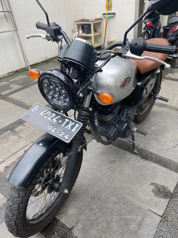 motor retro second KAWASAKI W175 Murah Mantap bukan honda yamaha