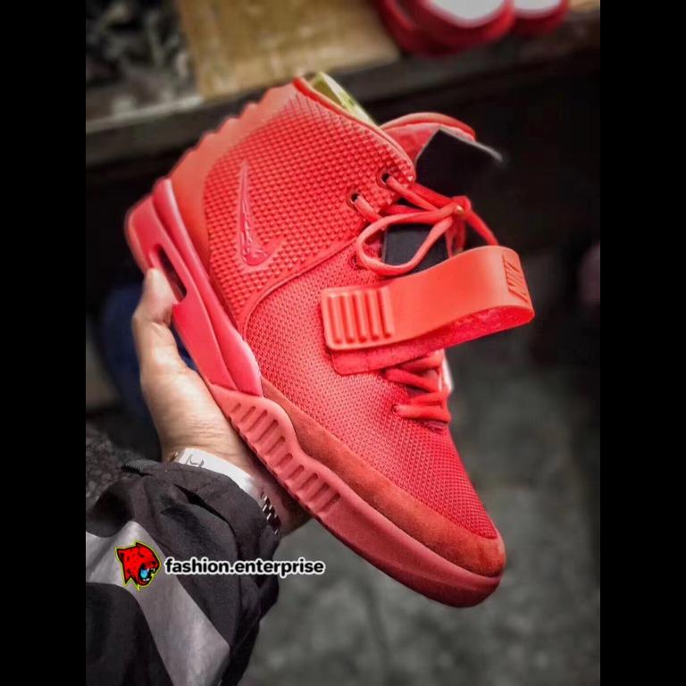 Air yeezy 2 top red october size 7