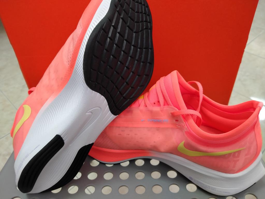 Nike zoom fly 3 women's 9 clearance
