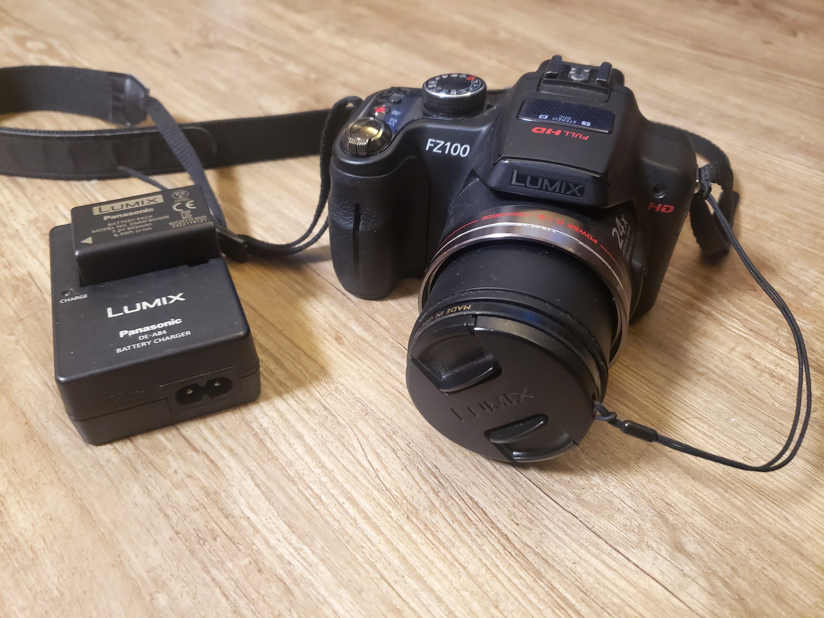 Leninisme Onderzoek Helaas Panasonic Lumix DMC-FZ100 相機, 攝影器材, 相機- Carousell
