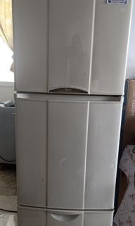 (Category: ) located in . Submitted by allaq (Listing ID 1080452648, Image 1). Description: .