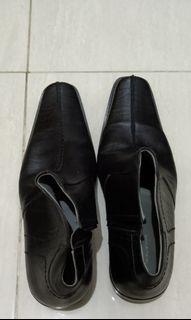 Sepatu formal Dr.Giarotti