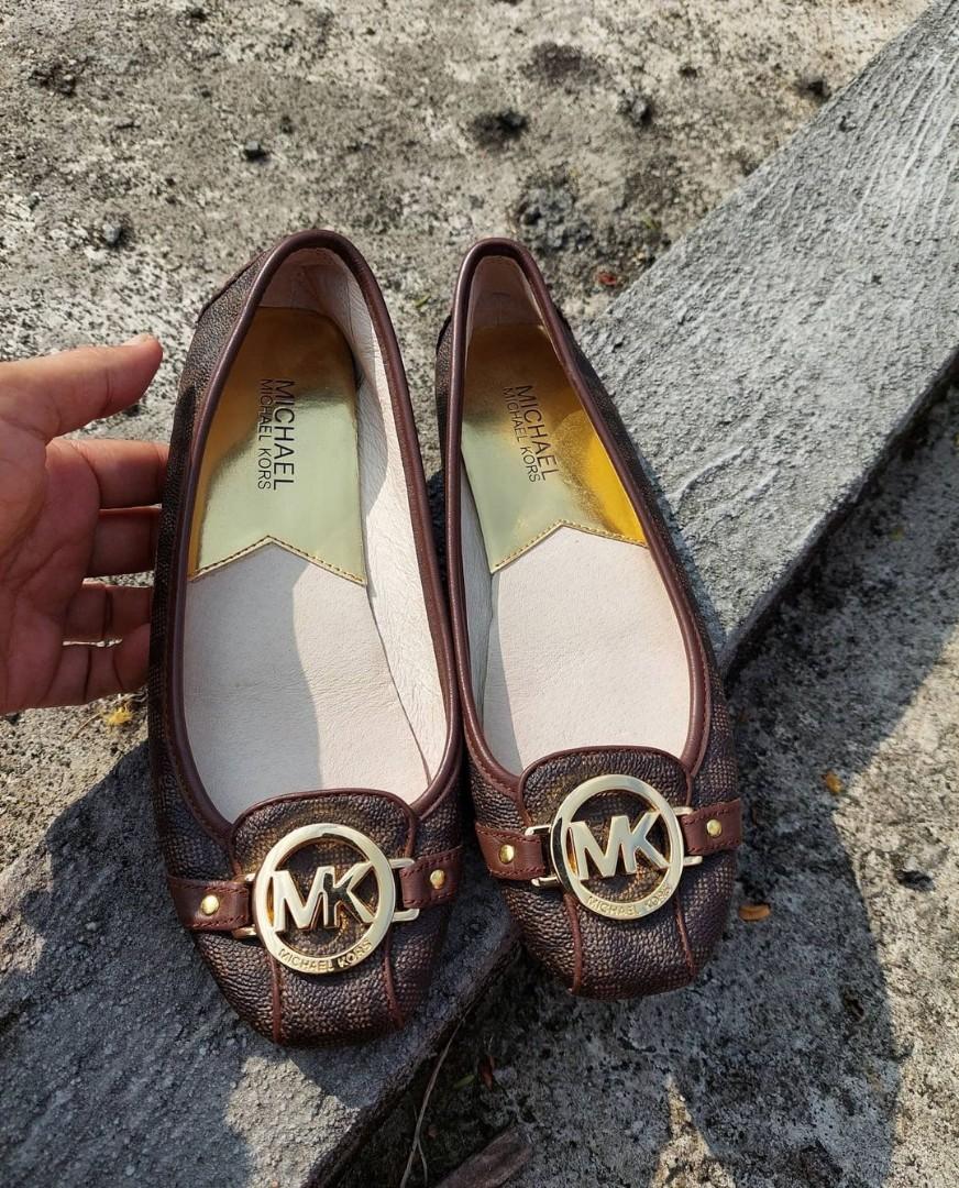 Sepatu store mk fulton