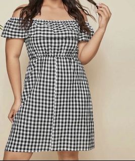 (Category: ) located in . Submitted by walkingwardrobe (Listing ID 1080491802, Image 1). Description: .