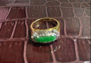 Standard Gold ring with diamond and emerald size 7