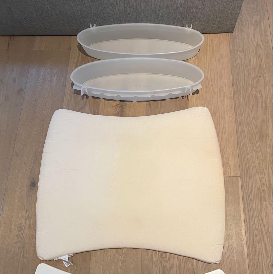 Stokke changing table and study desk, Babies & Kids, Bathing & Changing