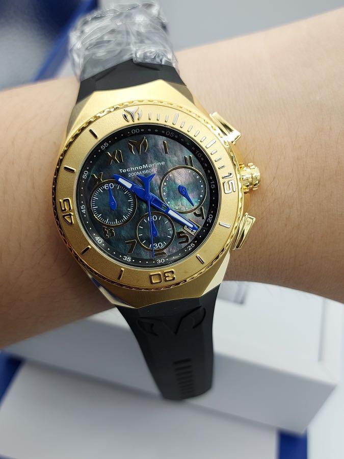Technomarine Ocean Manta TM 218023 (Category: Women's Watches) located in Malabon City. Submitted by hyruwatchesandaccessories (Listing ID 1080419456, Image 3). Description: Technomarine Ocean Manta TM 218023 ❤️Php 8299 free sf ⌚️40mm ⌚️Japan movement 💦200m water resistance 💯original ✔️box ✔️tag ✔️warranty card FB page: https://m.facebook.com/hyruwatchesandaccessories/ Instagram: https://www.instagram.com/hyruwatches/ .