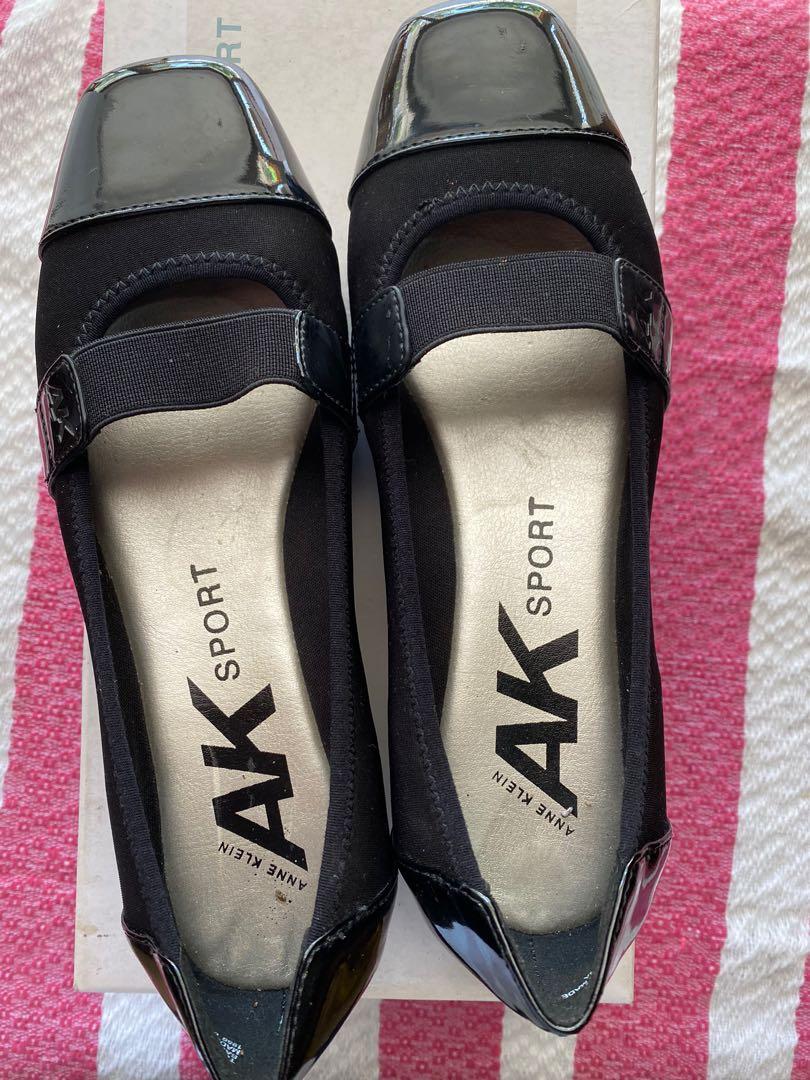 Anne Klein Sport Flats Black Size 5 Women s Fashion Footwear