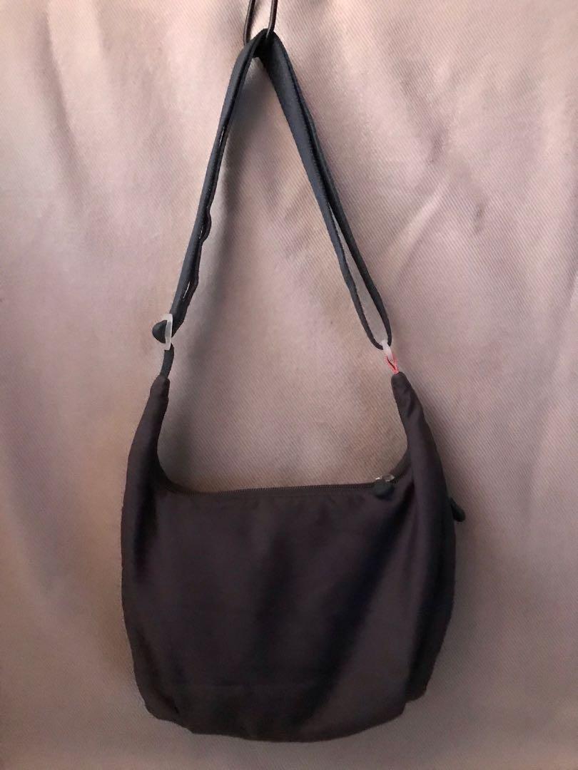 Arnold palmer sling 2025 bags price