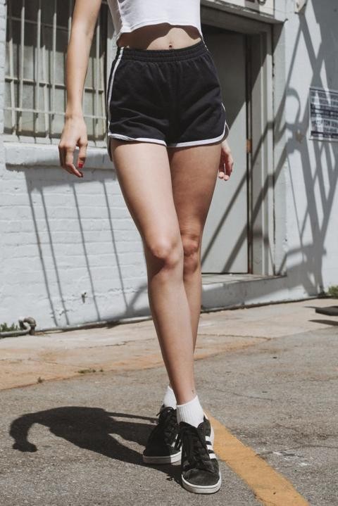 Brandy melville lisette shorts hotsell
