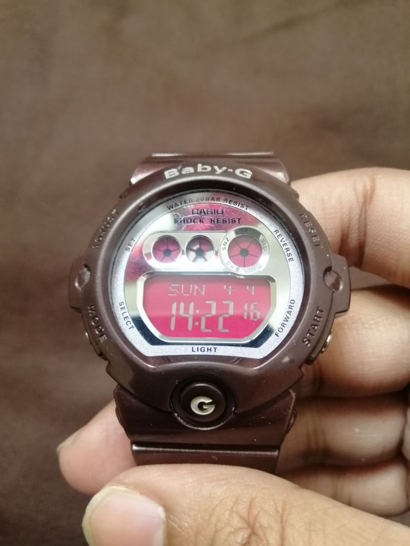 Casio baby G BG 6900