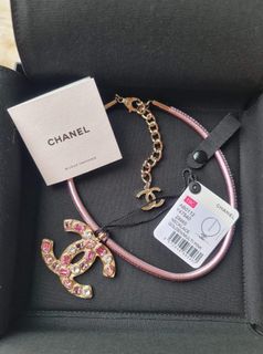 (Category: ) located in . Submitted by chanel0108 (Listing ID 1084974899, Image 1). Description: .
