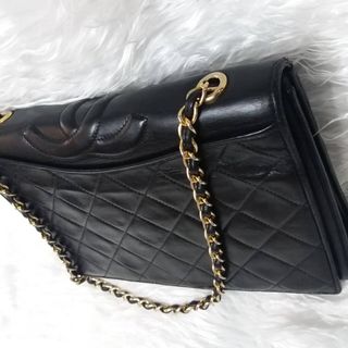 （分類：）位於 。 由 chanel_vintage_addict 提交（商品編號 1085025867，圖片 1）。簡介： 。