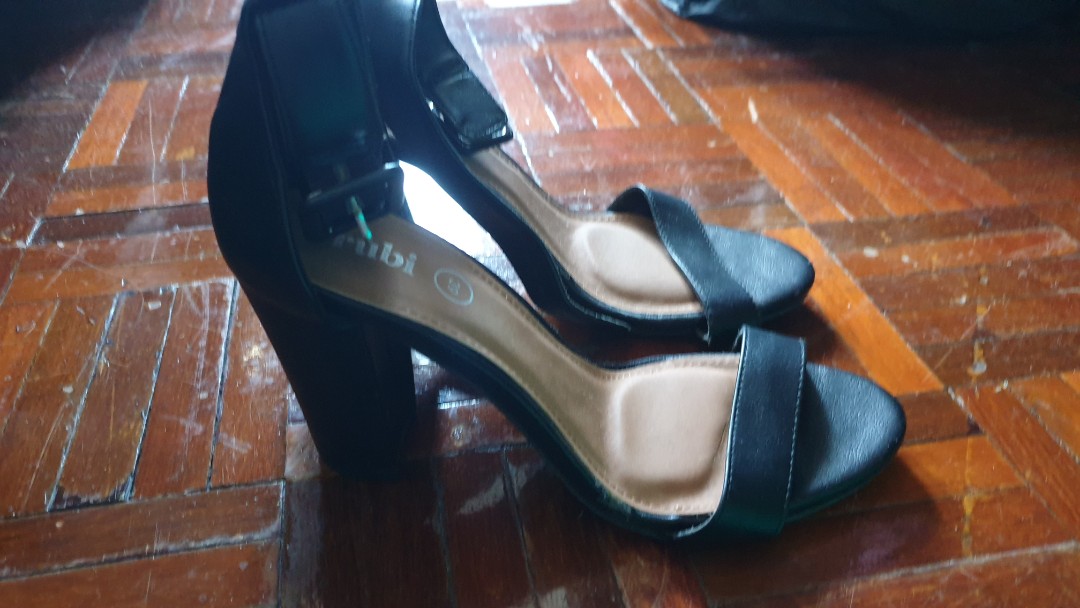 Cotton on black heels on sale